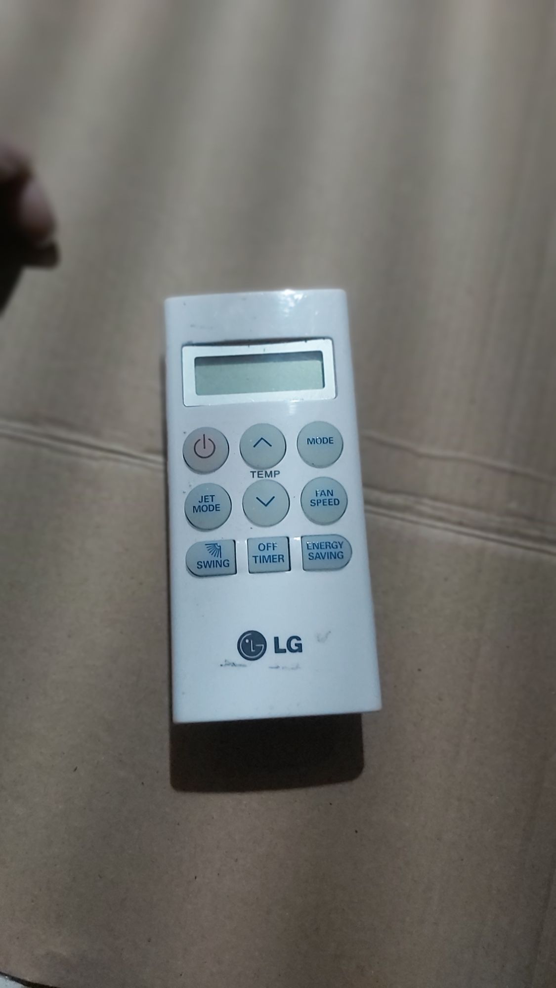 khiển điều hòa LG vuông ngắn