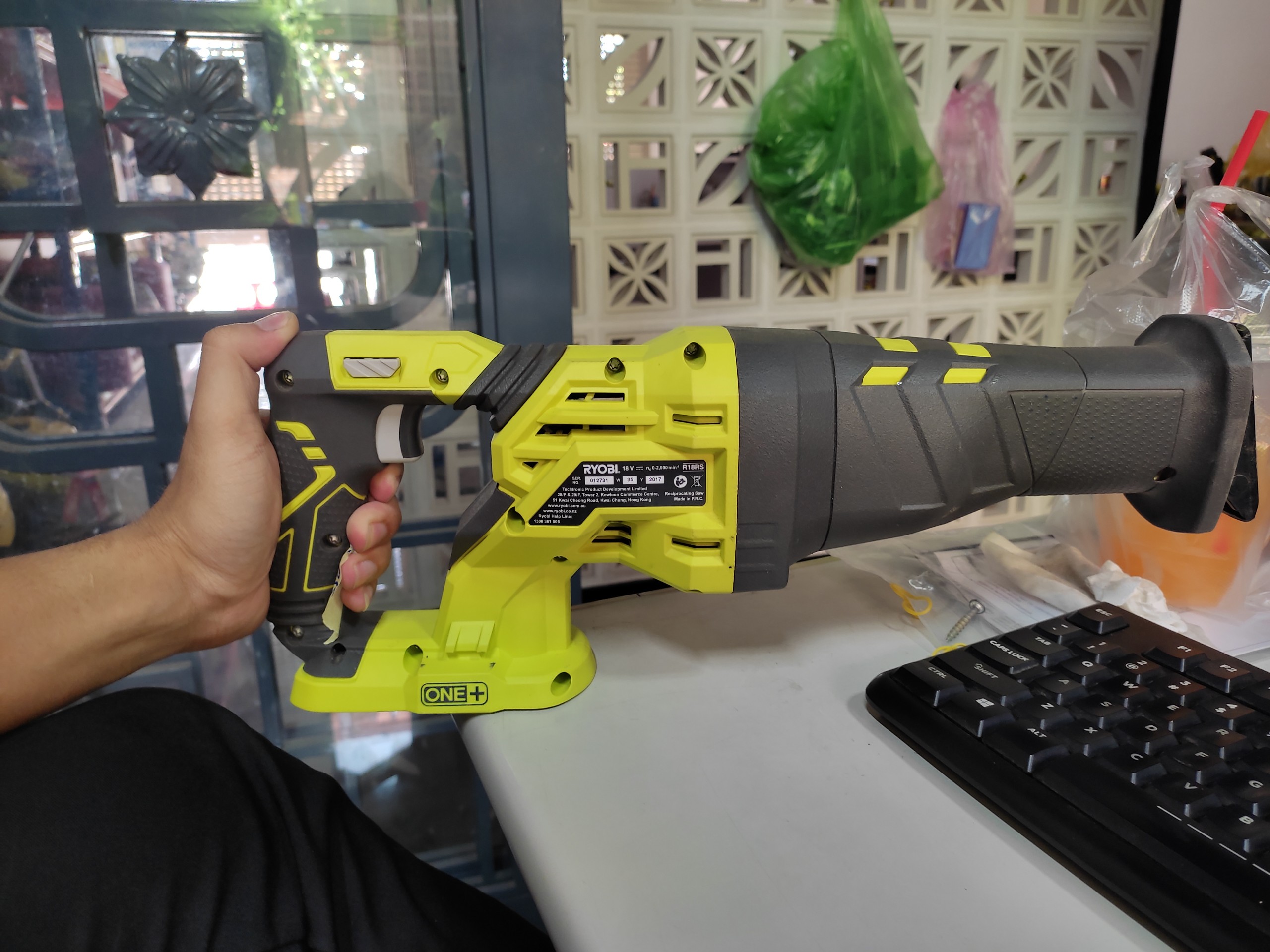 THÂN MÁY CƯA KIẾM PIN RYOBI R18RS-0