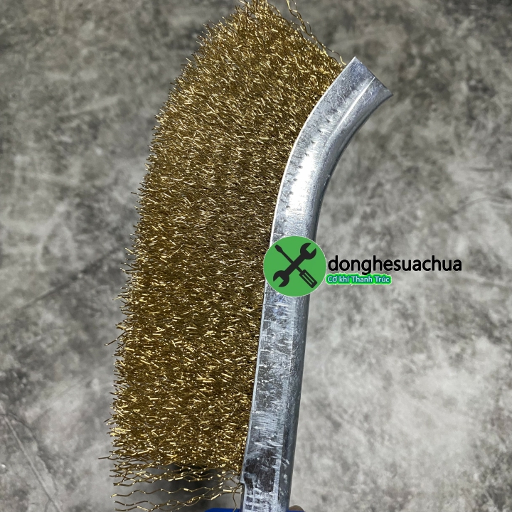 Bàn chải sắt C-mart E0001 màu xanh