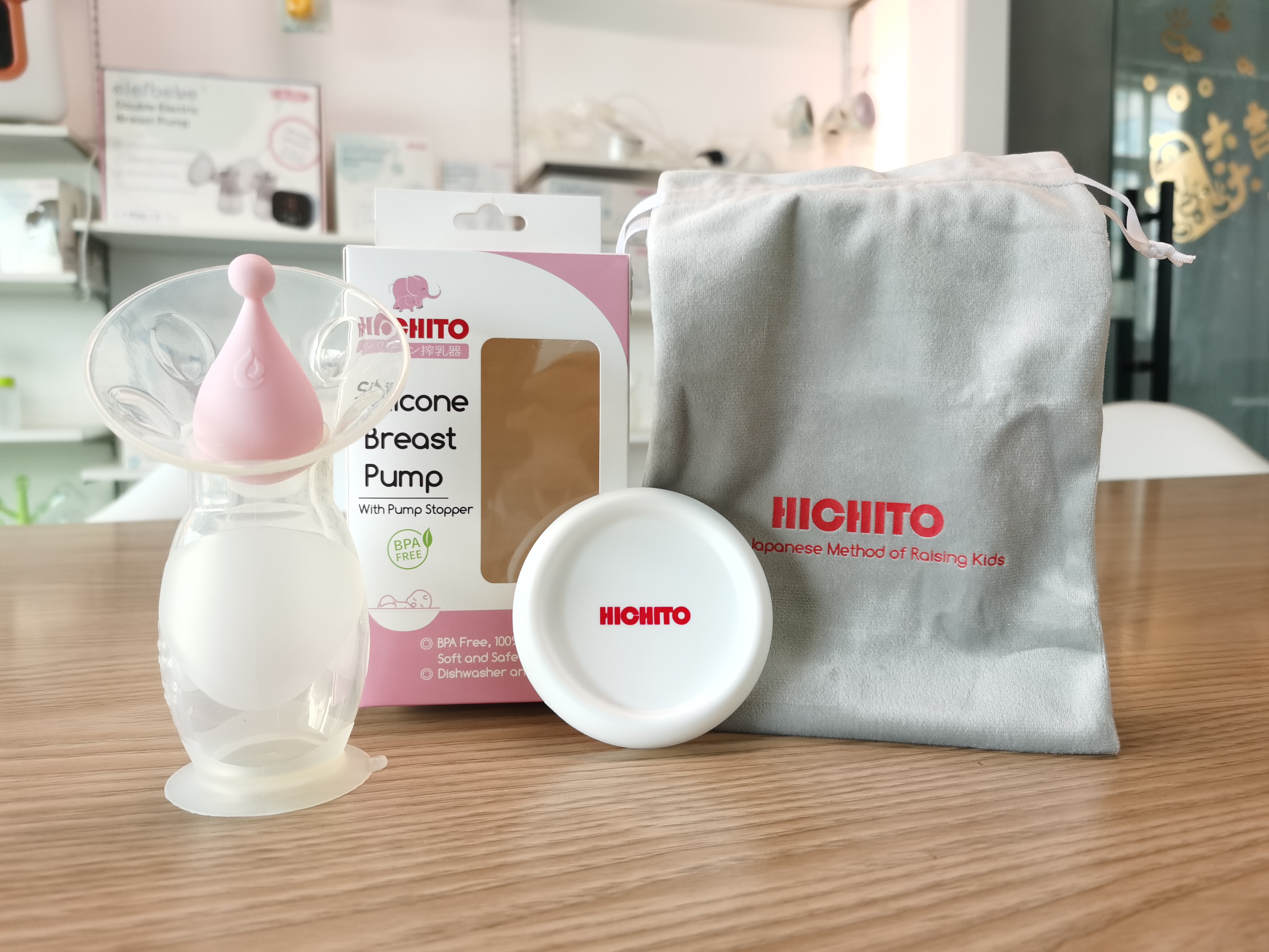 Cốc Hứng Sữa Hichito Nhật Bản Chất liệu silicon cao cấp