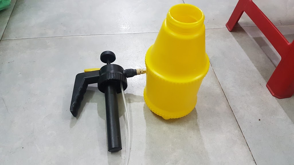 [HCM]Bình xịt tưới cây 2 lít DUDACO