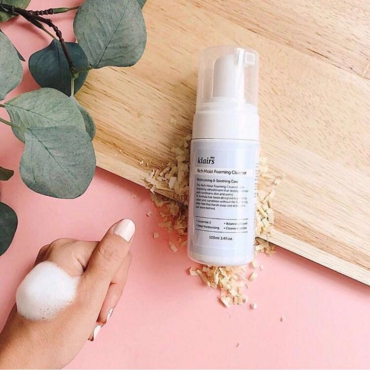 Dear Klairs Rich Moist Foaming Cleanser 100ml