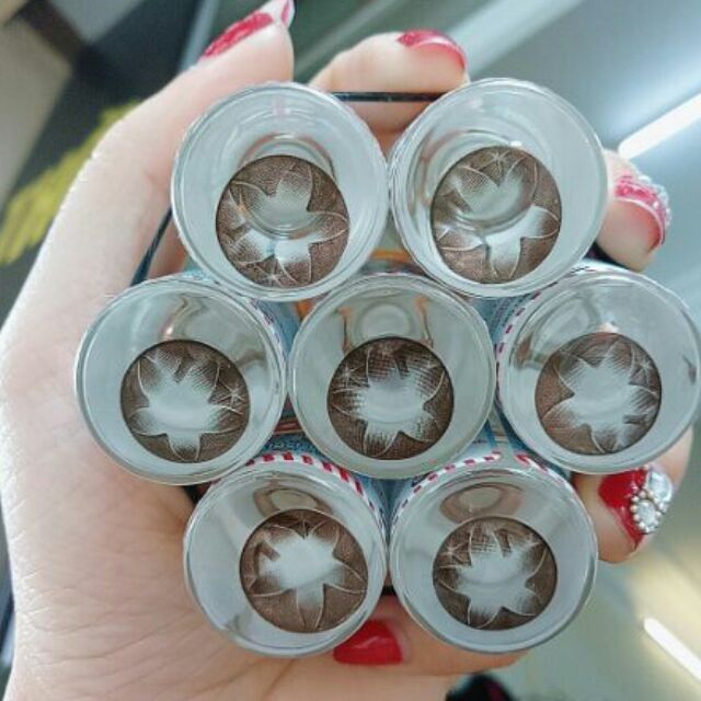 Kính áp tròng màu Choco