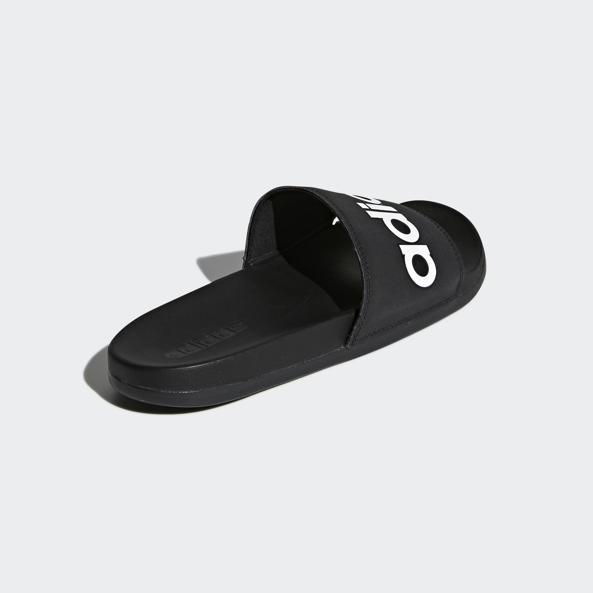 Adidas dép nam B42207
