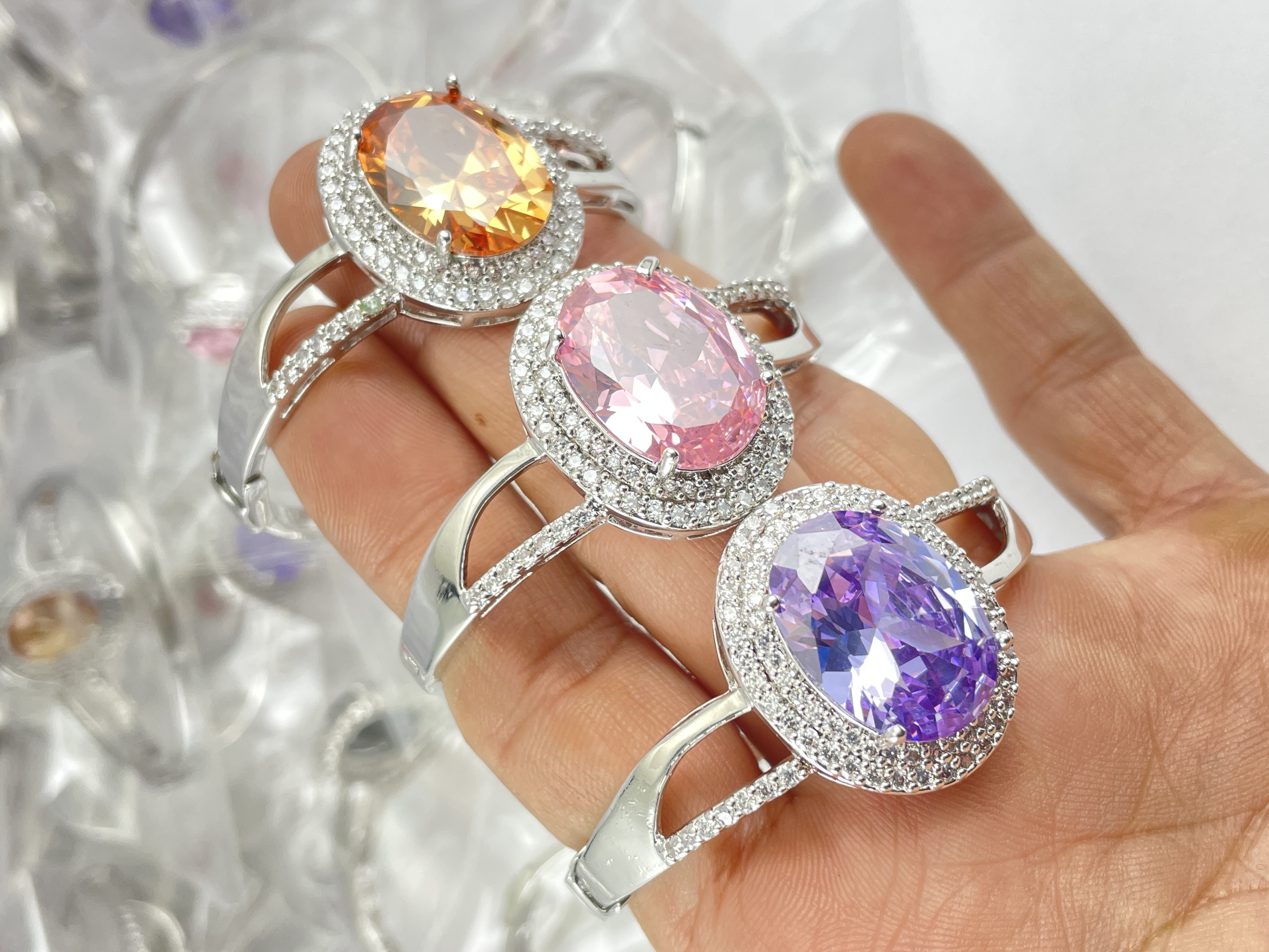 [HCM]VÒNG TAY NỮ MẠ VÀNG 18K CAO CẤP