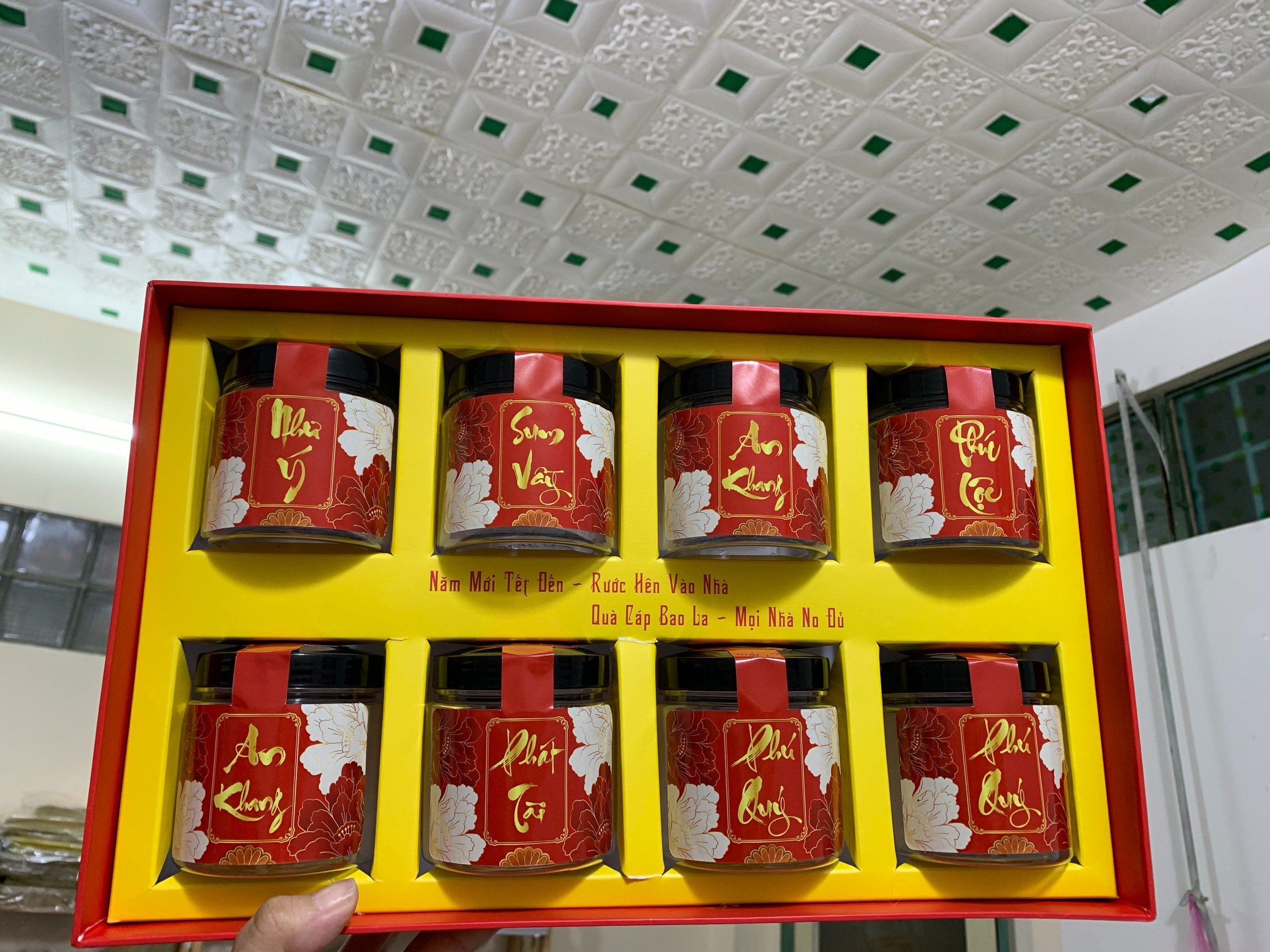 tem nhãn tết nhiều mẫu combo 30 con tem