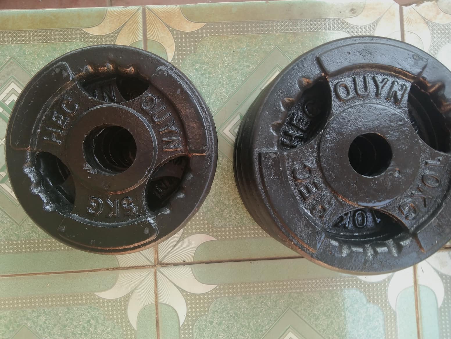 Bánh Tạ Gang Đúc Lỗ To phi 50