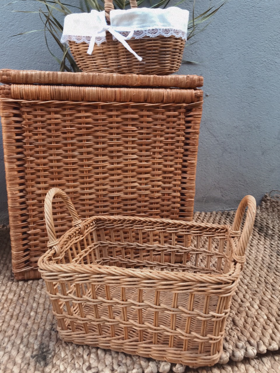 Giỏ Đi Picnic, Làm Đạo Cụ Chụp Hình Hoặc Trang Trí Rất Xinh Xắn Chất Liệu Mây Tự Nhiên Đan Tay