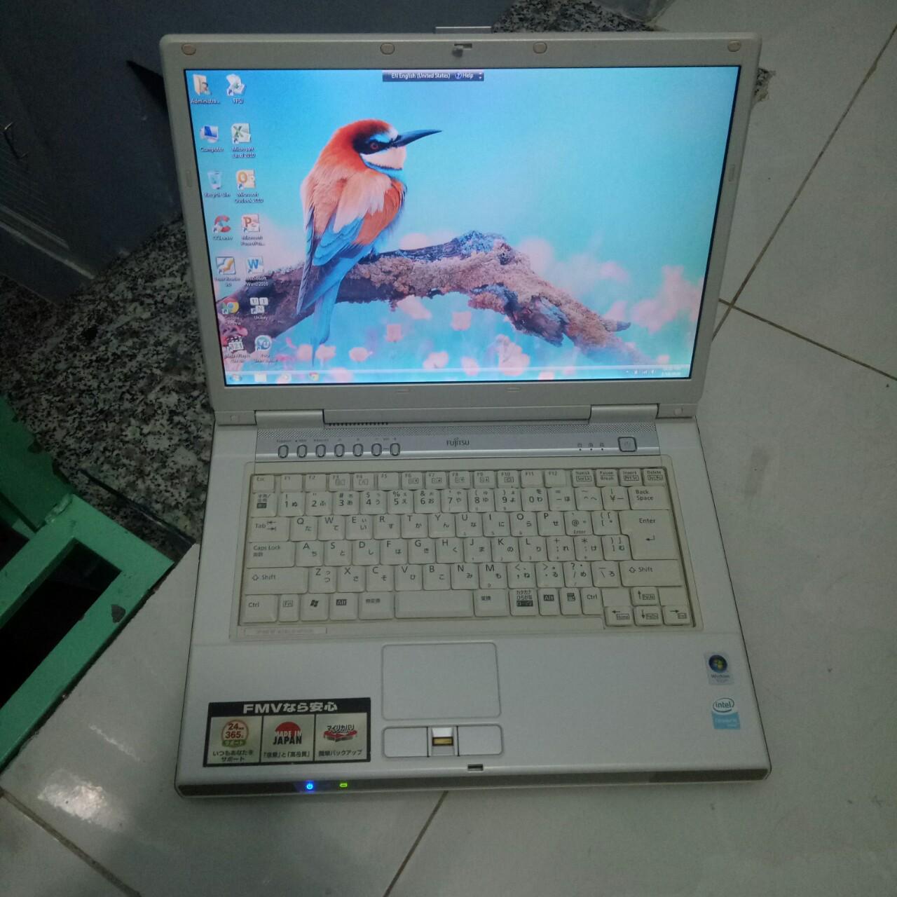 LAPTOP KHO FUJISU JAPAN
