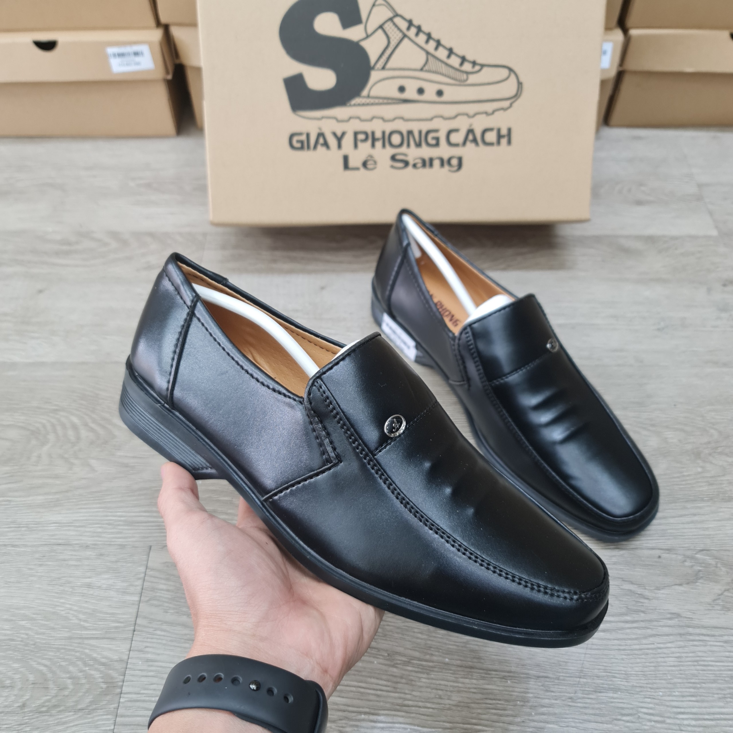 GIÀY TÂY NAM LỊCH LÃM