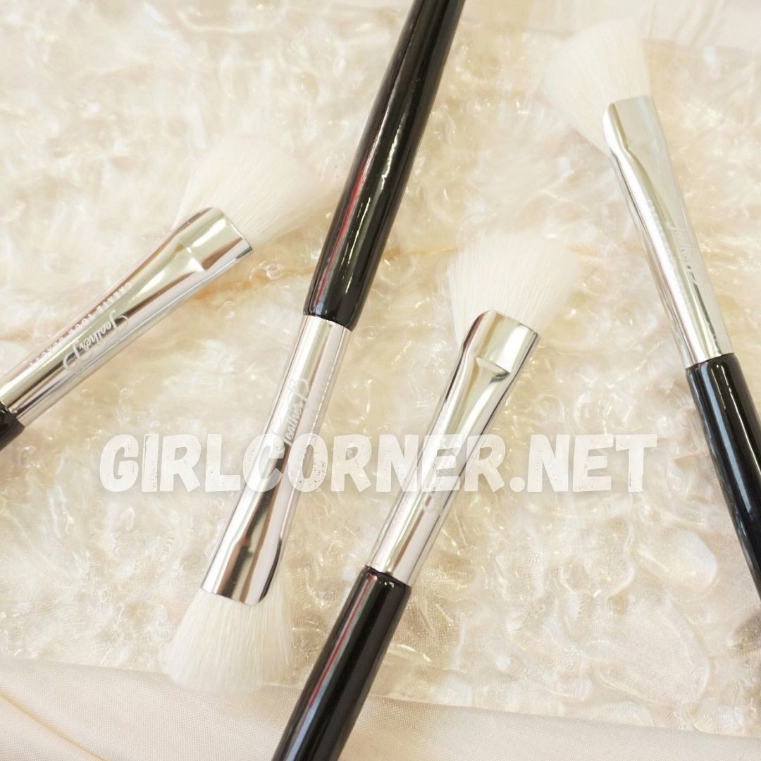 Cọ khối sống mũi - highlight Feather B 259 ( lông trắng )