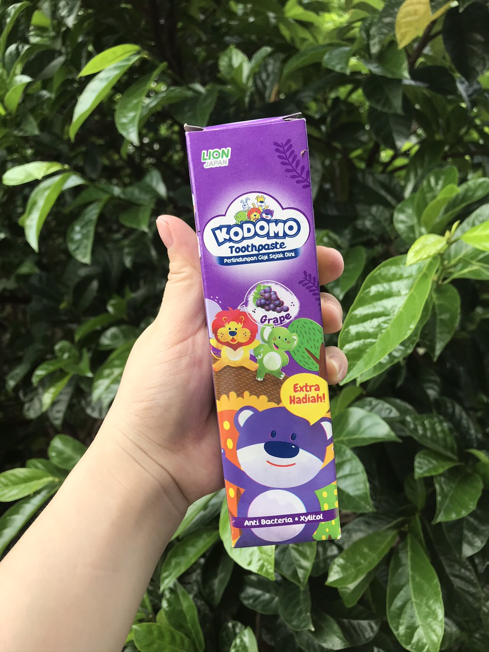 Kem đánh răng Kodomo Nuốt được cho bé
