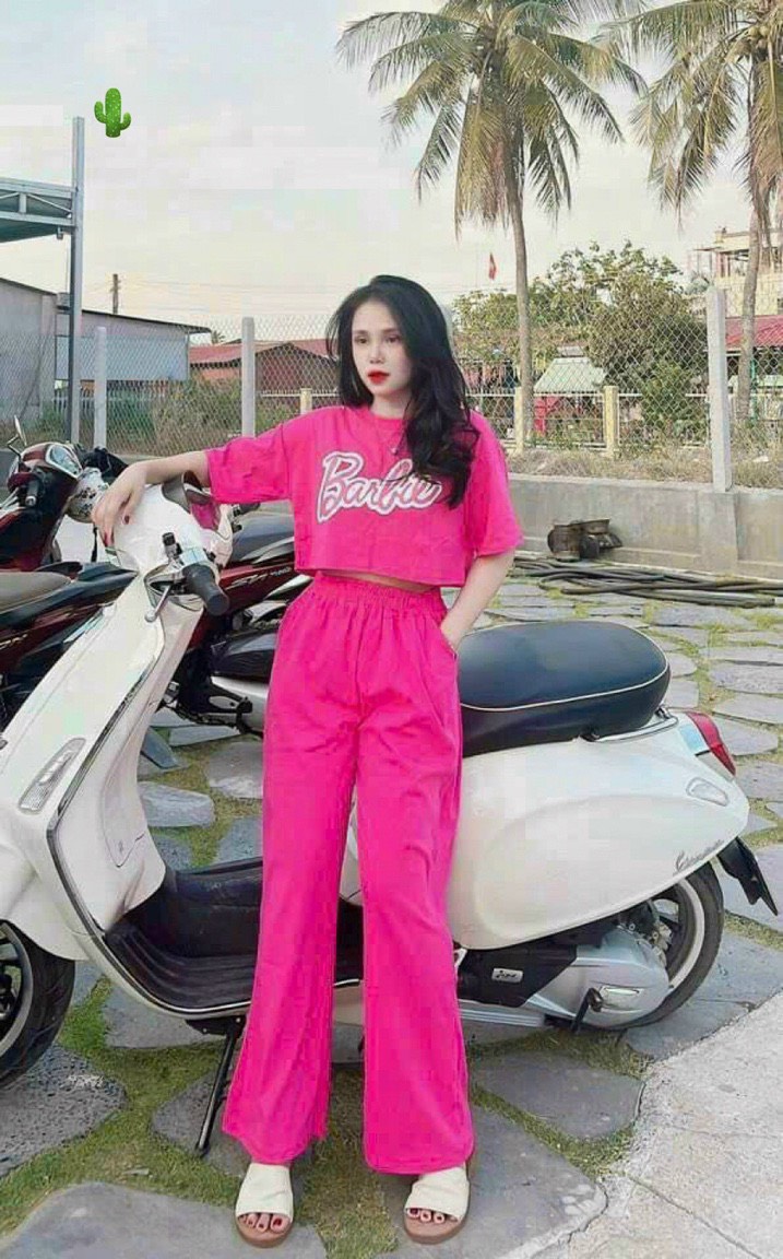 Set gân Barbie áo croptop phối quần dài ống rộng