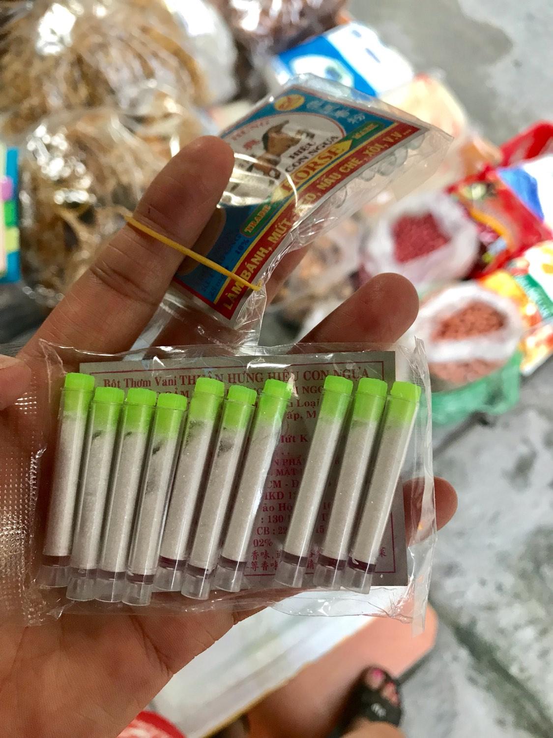 1 vỉ Bột thơm Vani 25gr gồm 10 ống/1 gói