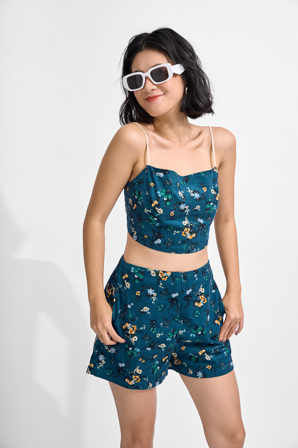 [NHẬP MÃ NOVFALAZSOCIAL02 GIẢM 40K ĐƠN 199K  ]  Quần short Maybi ticker in họa tiết