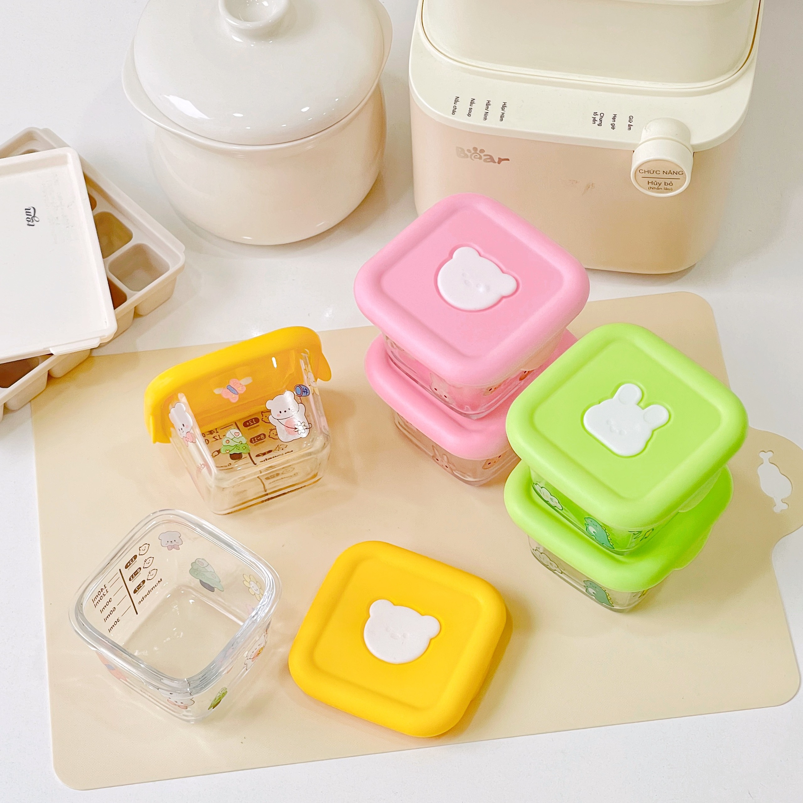 Bát Thuỷ Tinh Đựng Đồ Cho Bé Ăn Dặm Có Vạch Chia Ml - Hộp Trữ Đông Thực Phẩm Có Nắp Cho Bé Và Gia Đình