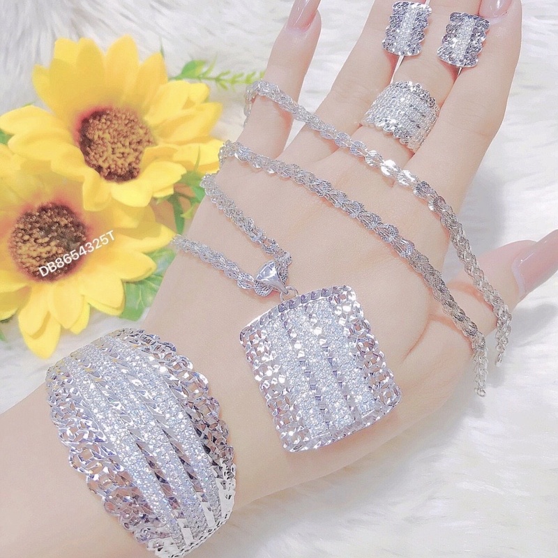 (Giá Rẻ)Bộ trang sức nữ mạ vàng 18k mạ bạc, bộ trang sức mặt vuông ba hàng cao cấp đính đá pha lê sáng lấp lánh không phai màu thiết kế sang trọng quý phái đẹp Trang Sức KaDo - BS00144 - Đeo đi làm đi đám cưới sang trọng