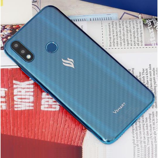 Miếng dán vân cacbon mặt sau VSMART JOY 3/ ACTIVE 3/ LIVE/ JOY 2 PLUS