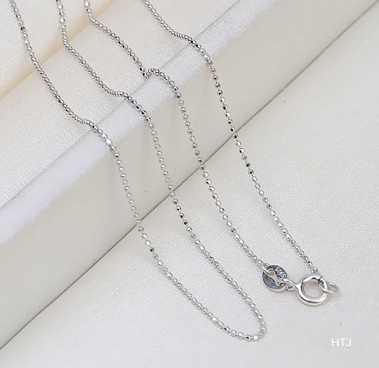 Fashionable Women's Necklace with Small Balls Made of S925 Silver Ms65