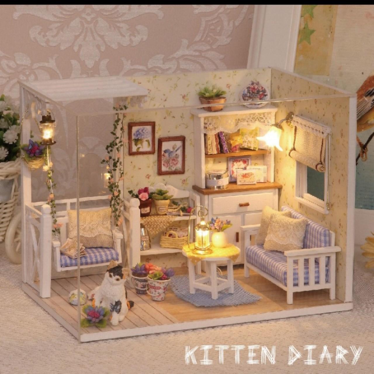 Mô Hình Nhà Gỗ DIY Nhật ký mèo con