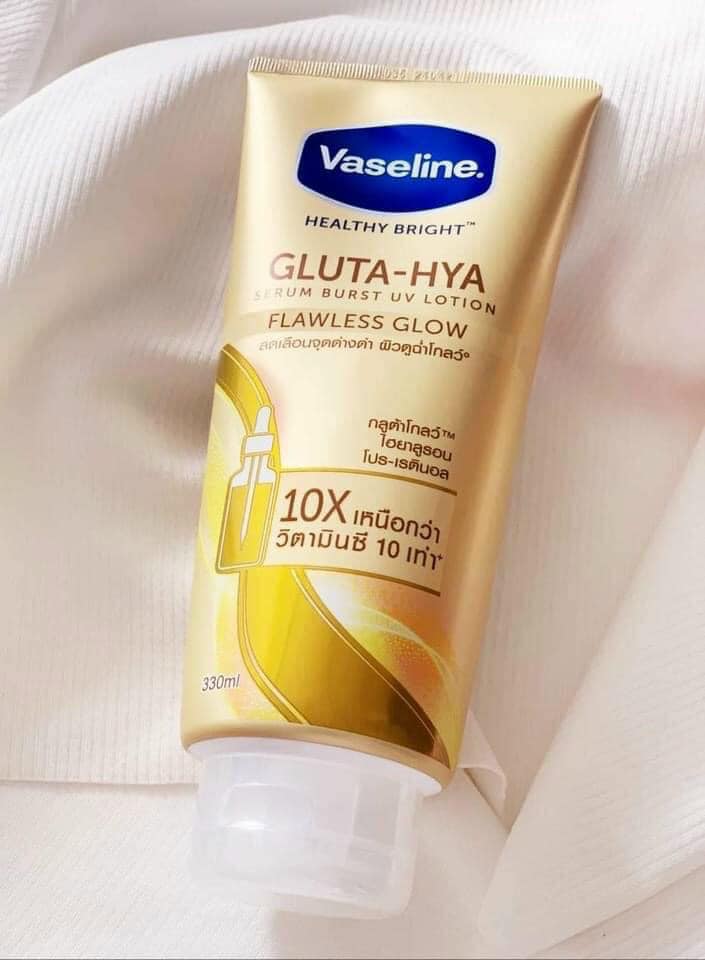 Sữa Dưỡng Thể Vaseline Healthy Bright Gluta Hya 300ml Thái Lan