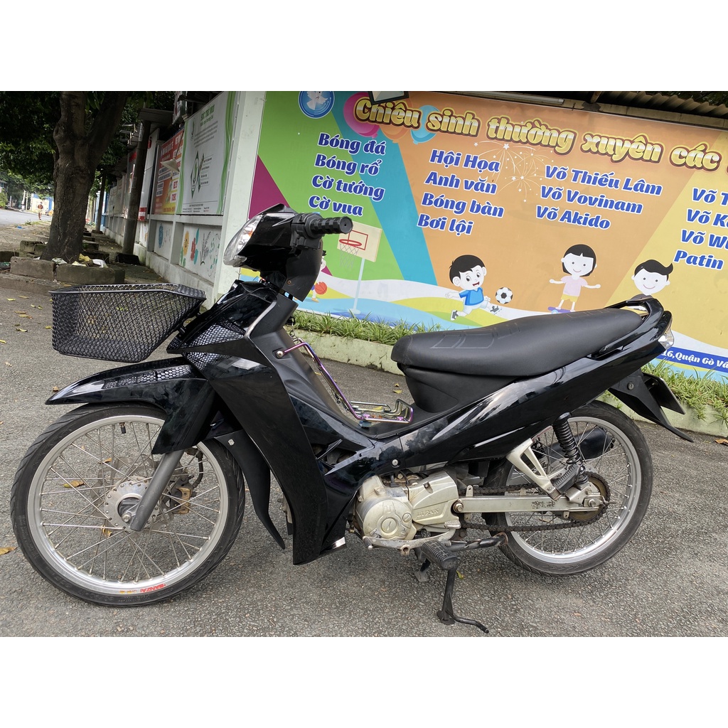 Bộ vỏ nhựa xe máy Sirius hàng Việt Nam loại 1 có đủ màu (chưa tem)
