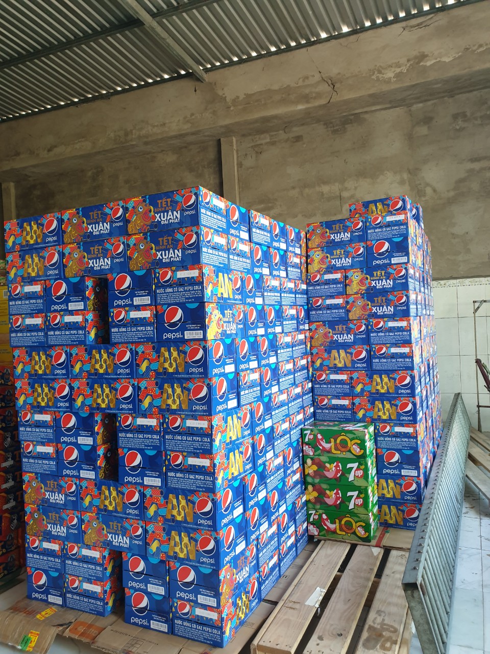 Thùng 24 Lon Pepsi 320ml