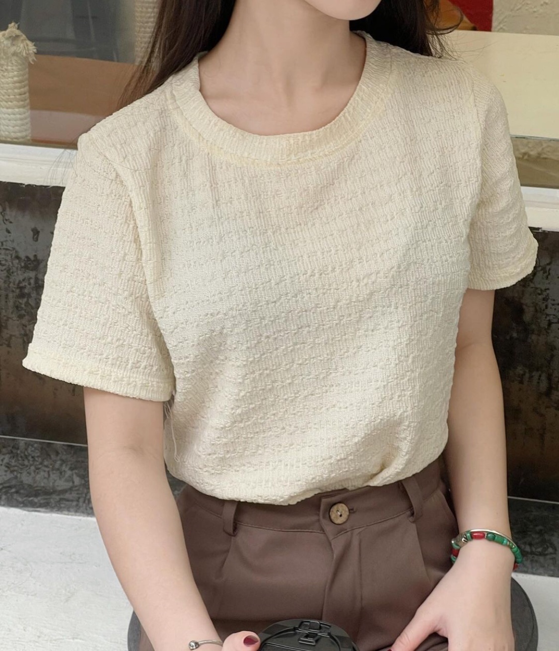 Áo Thun Cổ Tròn Xốp Nhăn - Leda