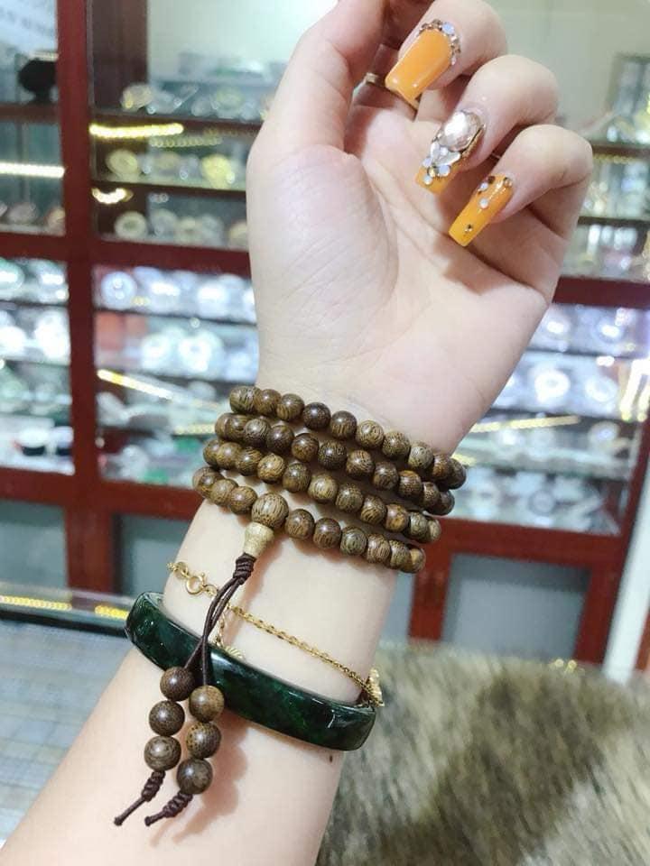 Vòng trầm hương 108 hạt 6 ly