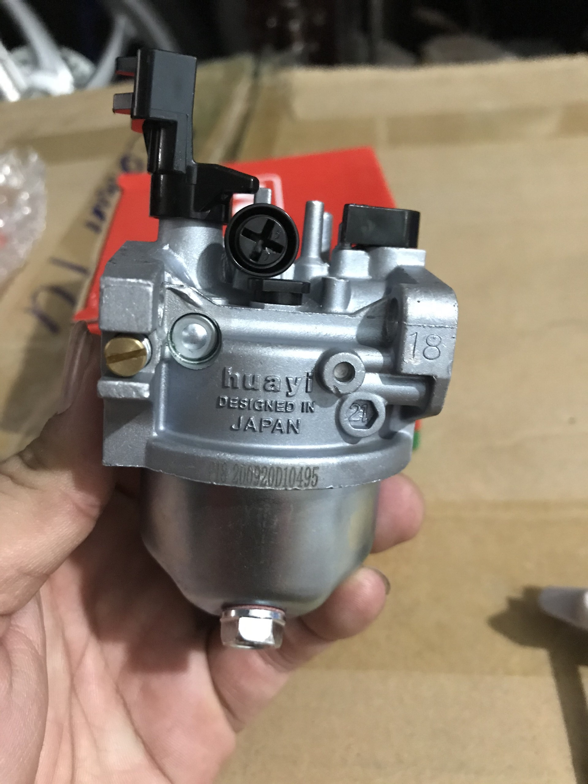 ( VOLGA) BỘ CHẾ (BÌNH XĂNG CON)  MÁY NỔ / MÁY CHẠY XANG 5.5HP/6.5HP/7.5HP