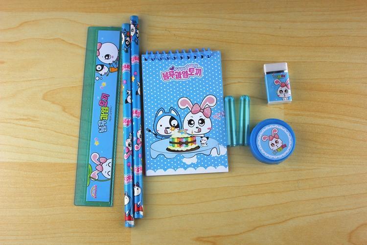 Bộ dụng cụ học tập 8 món