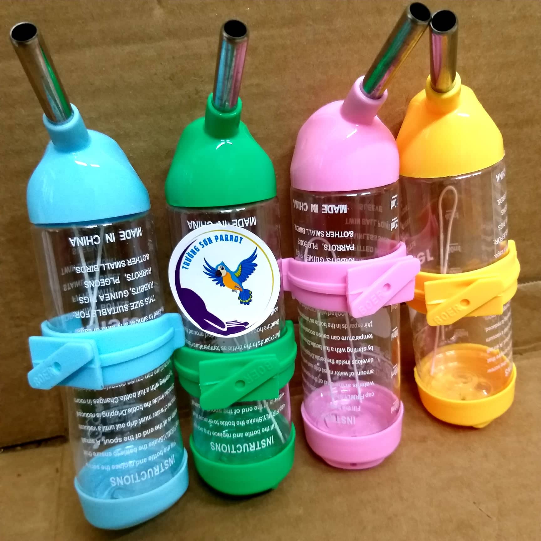 Bình bi đựng nước cho Hamster, vẹt, thỏ...(125ml, 250ml, 500ml)