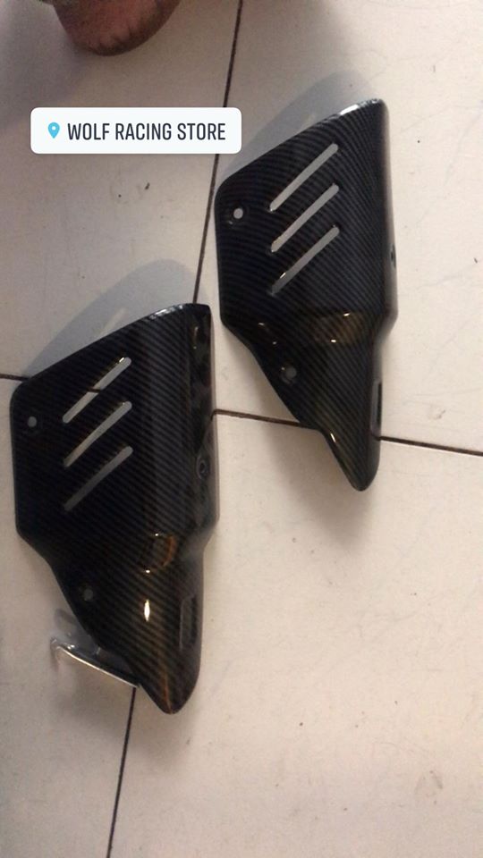 ỐP PÔ R1 SƠN CARBON