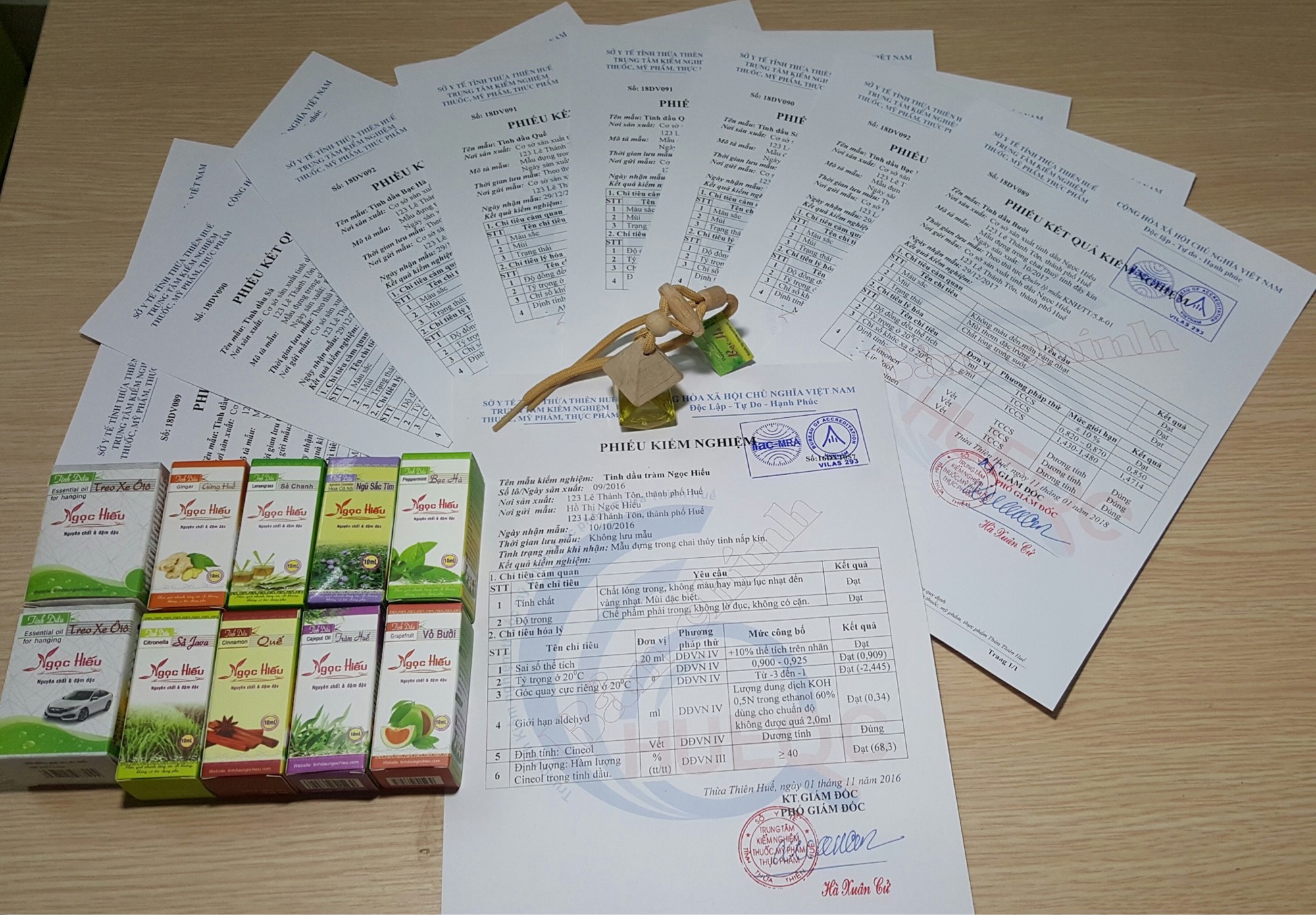 Tinh dầu vỏ bưởi Ngọc Hiếu 10ml