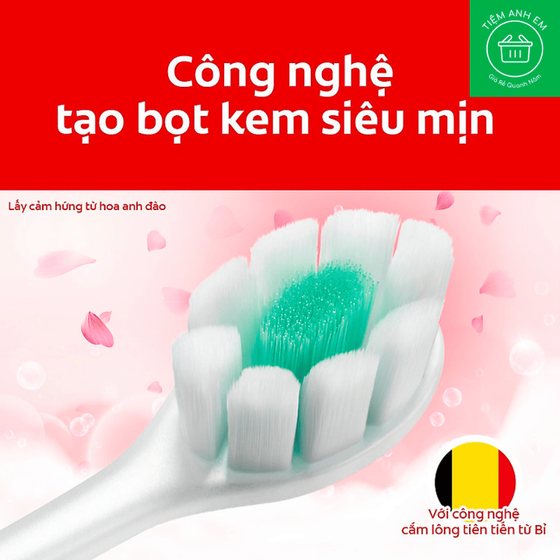 Bàn chải đánh răng Colgate Cushion Clean (Giao màu ngẫu nhiên)