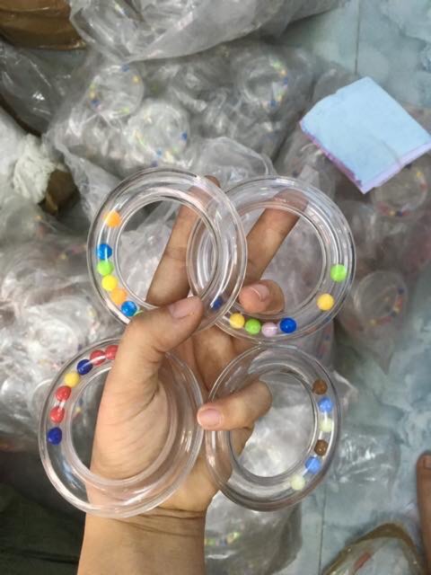 Lục Lạc Vòng giao màu ngẫu nhiên