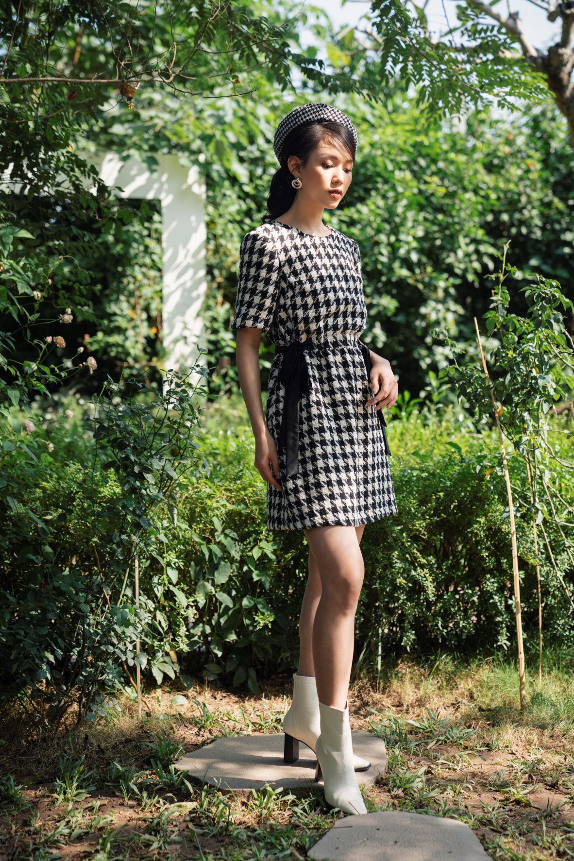 De Leah - Đầm Suông Tweed Nơ Eo - Thời Trang Thiết Kế