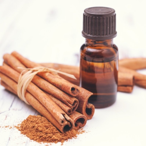 Tinh Dầu Quế INKEEY Nguyên Chất Nhập Khẩu Có Kiểm Định 10ml - Cinnamon Essential Oil