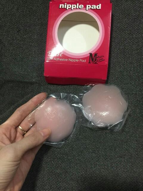 Set 2 Miếng Dán Nhũ Hoa Silicon