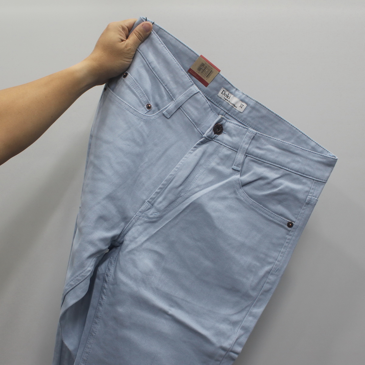 Quần kaki jean nam Slimfit Xanh Bạc denim Quần bò nam dáng đứng, ôm nhẹ, Chất vải co giãn, thoáng mát, Sang trọng lịch sự - DOKI