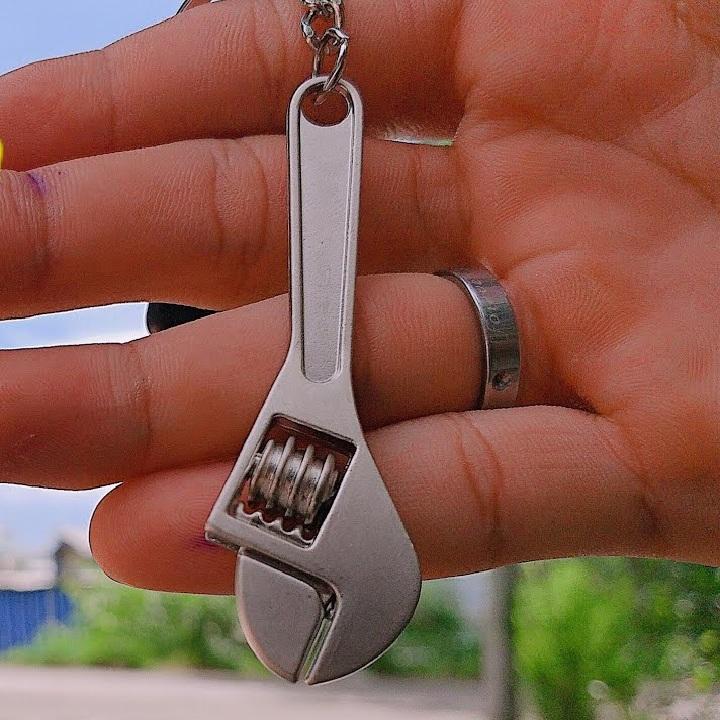Móc khóa cờ lê độc lạ thép không gỉ cao cấp - DMA store