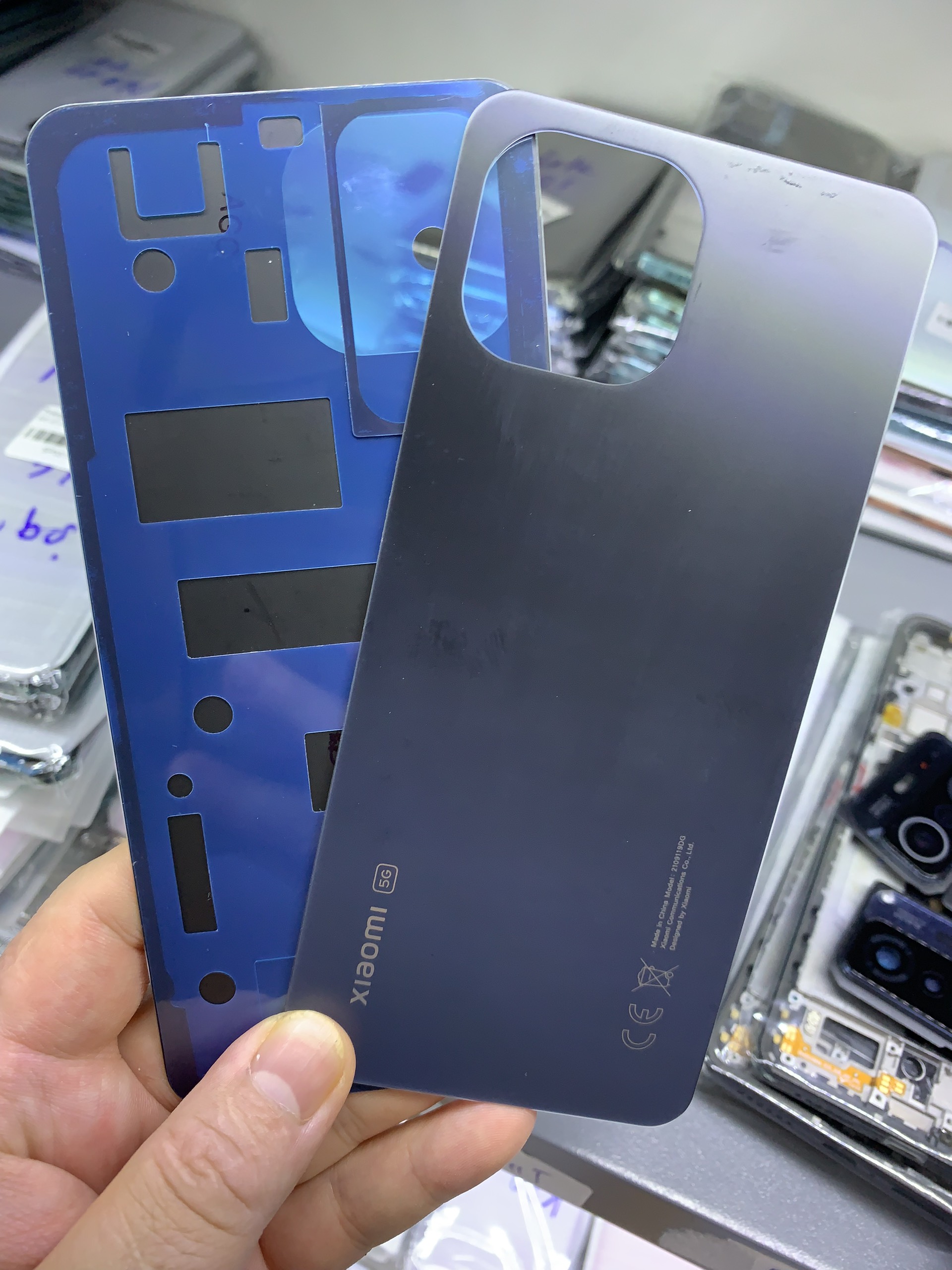 Kính lưng điện thoại Xiaomi Mi 11 lite  - 5G ( như ảnh )