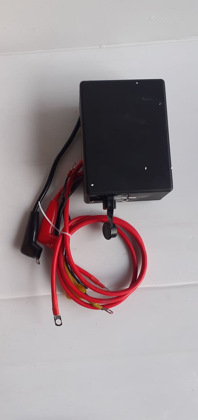 tời điện 12/24V ắc quy 6000Lbs