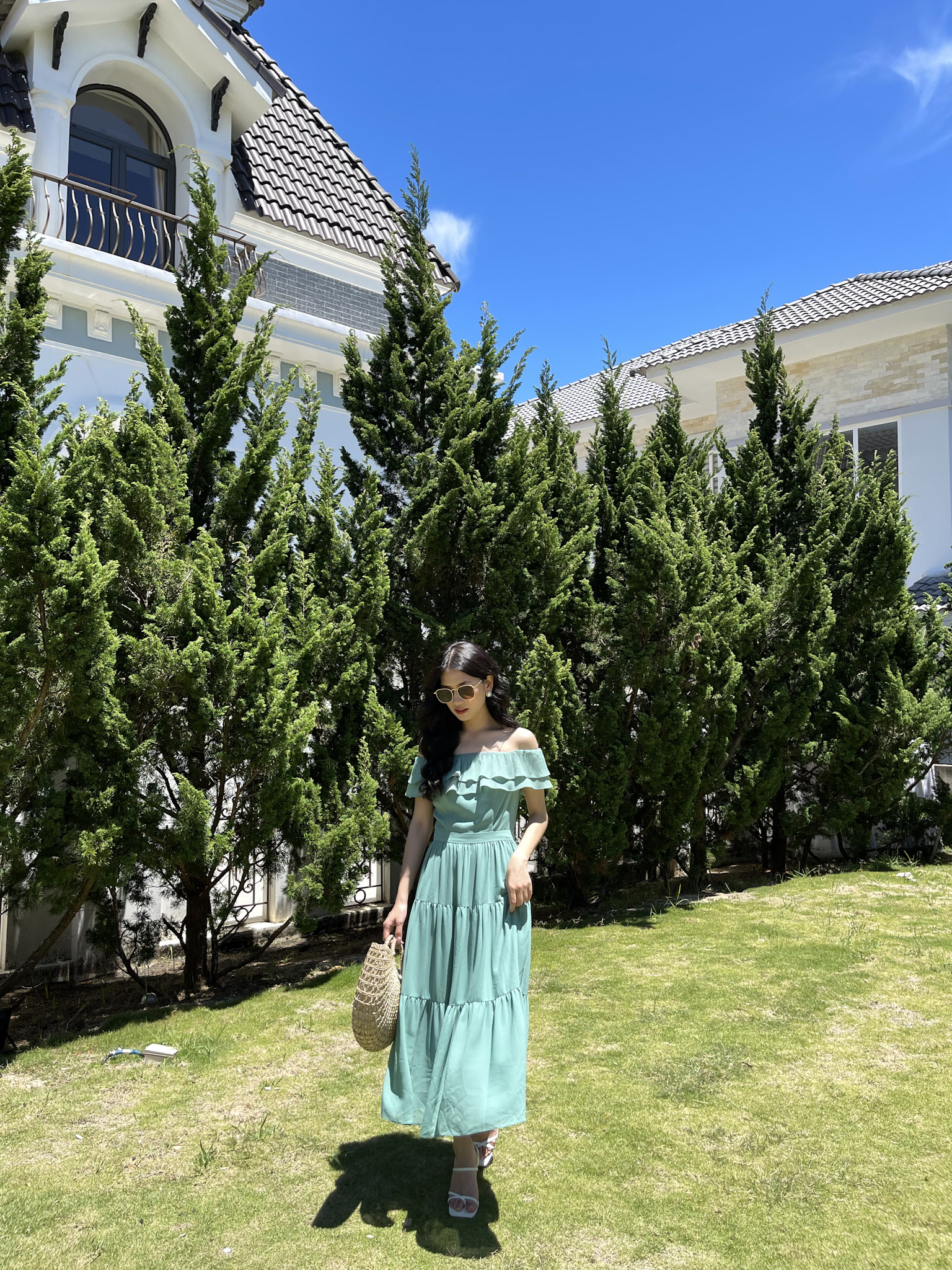 LALYA_D386_ Váy trễ vai dập ly - Xanh