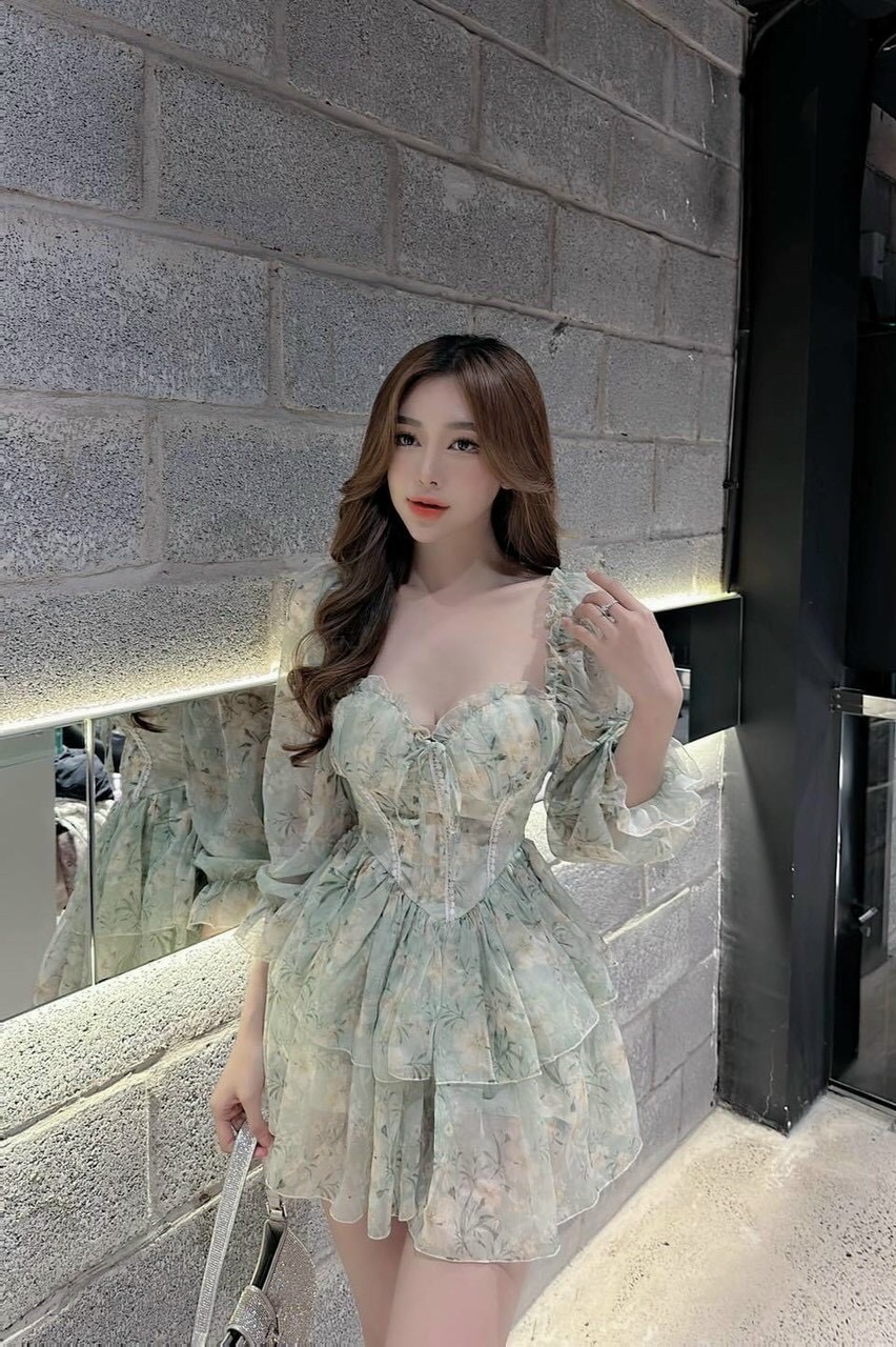 Đầm hoa tay dài 2 tầng rút ngực không hở lưng gu bánh bèo tiểu thư là đây TH