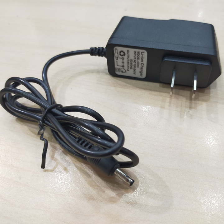 Sạc Adapter 5V 1A Chân Kim