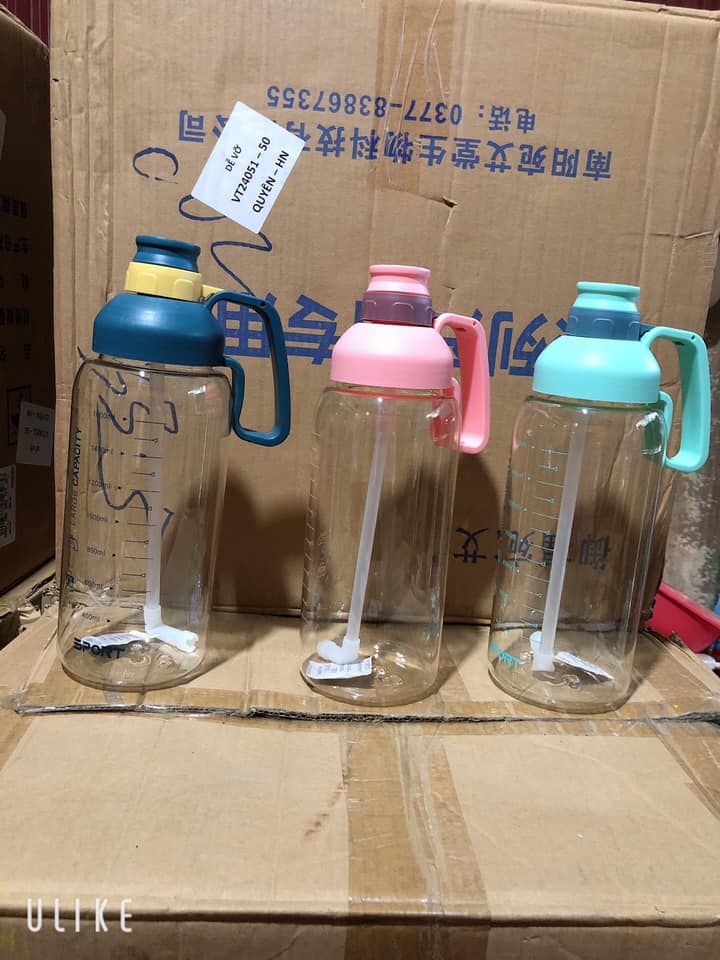 Bình đựng nước 1800ml