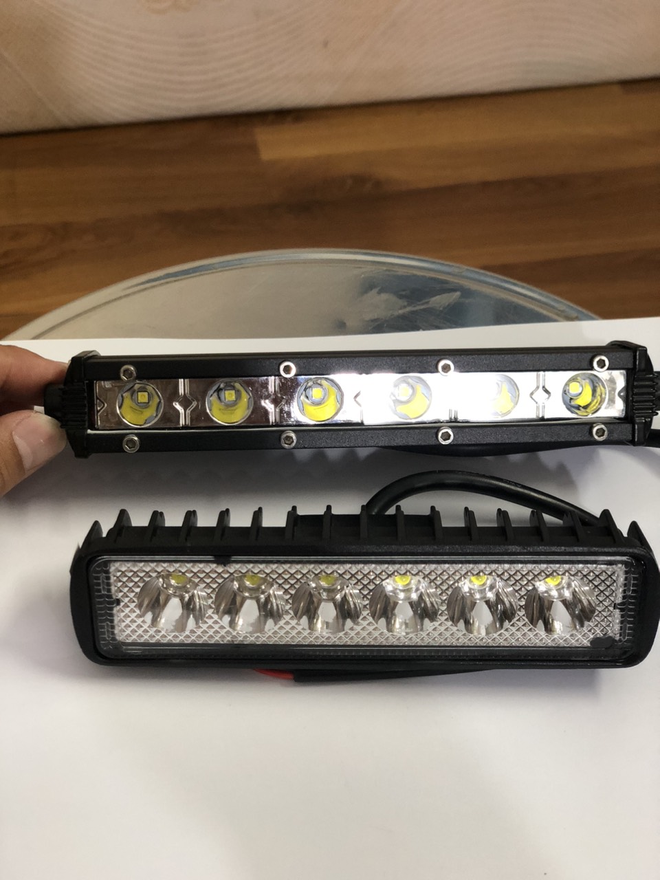Đèn trợ sáng Led 6 Bóng Dài tặng công tắc