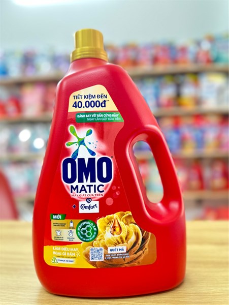 Nước giặt cửa trên Omo Matic hương tinh dầu thơm 3,7 kg