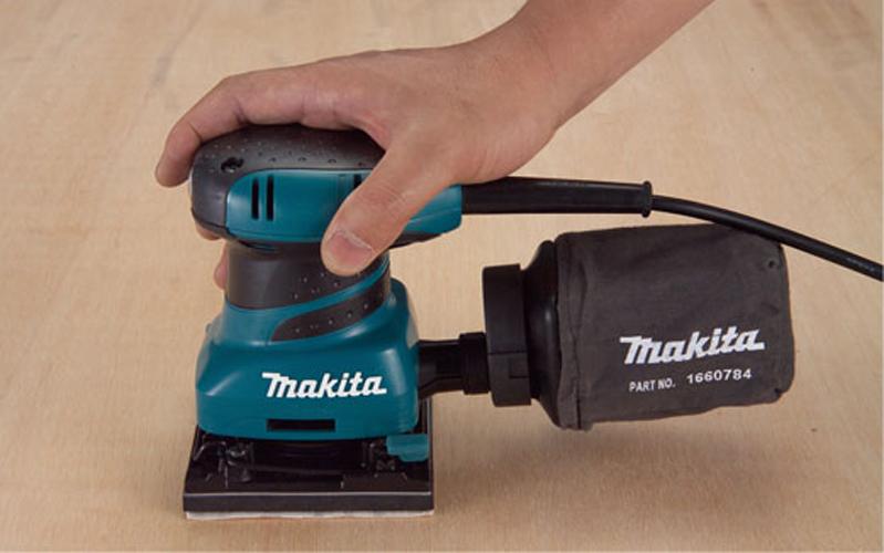 [HCM]Máy Chà Nhám Rung Makita BO4555